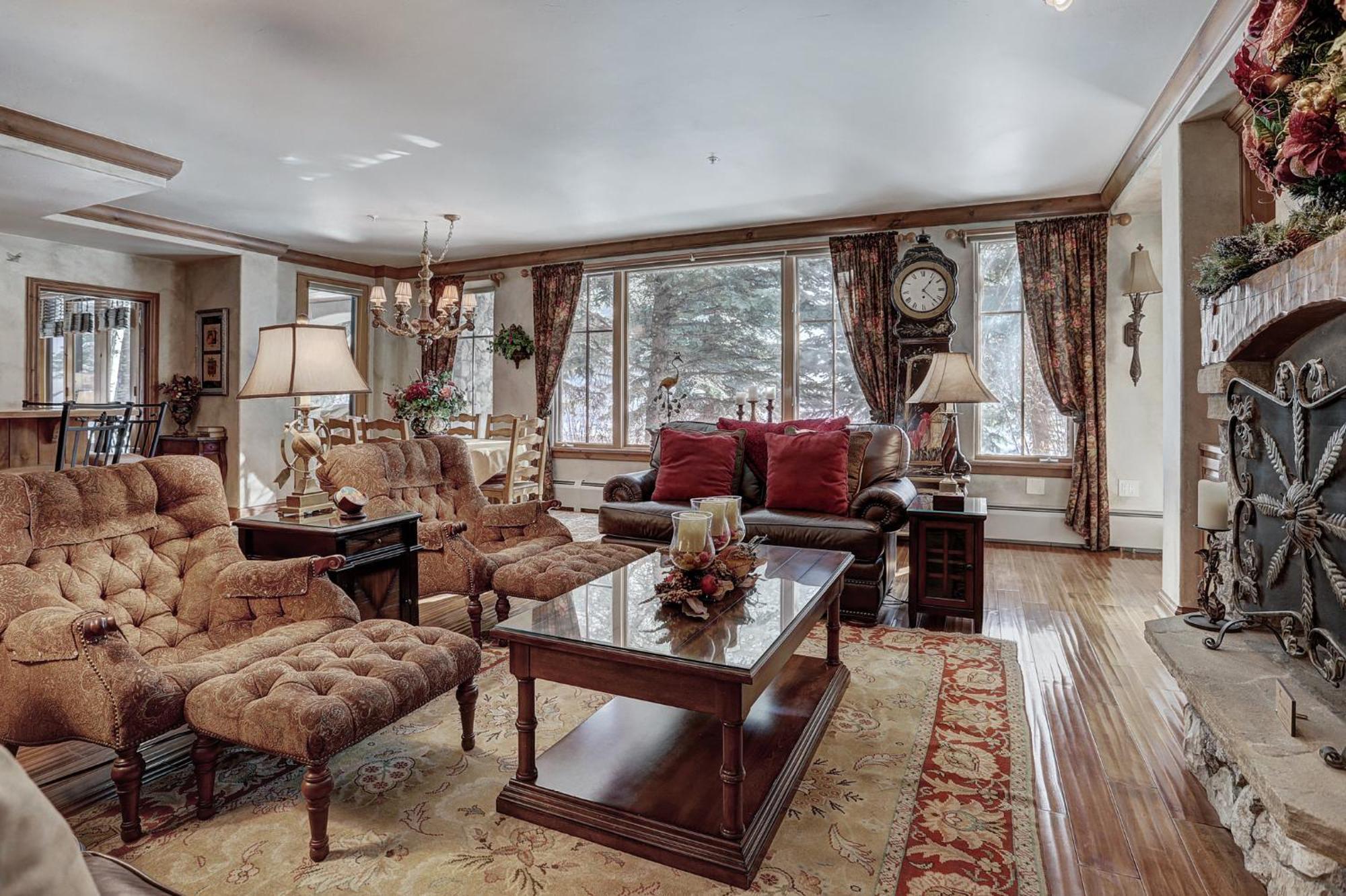 Elkhorn Lodge Ейвън Екстериор снимка