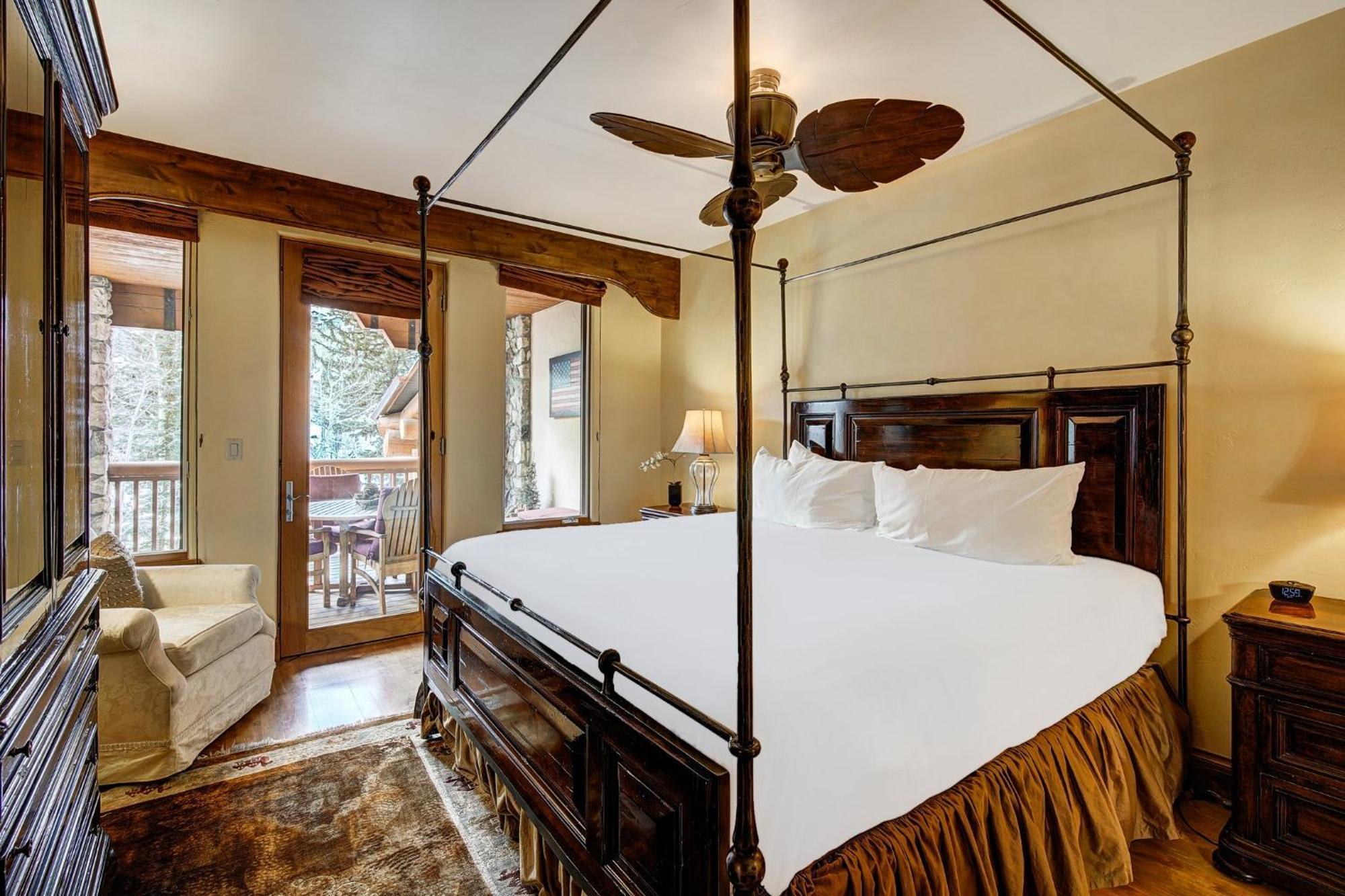 Elkhorn Lodge Ейвън Екстериор снимка