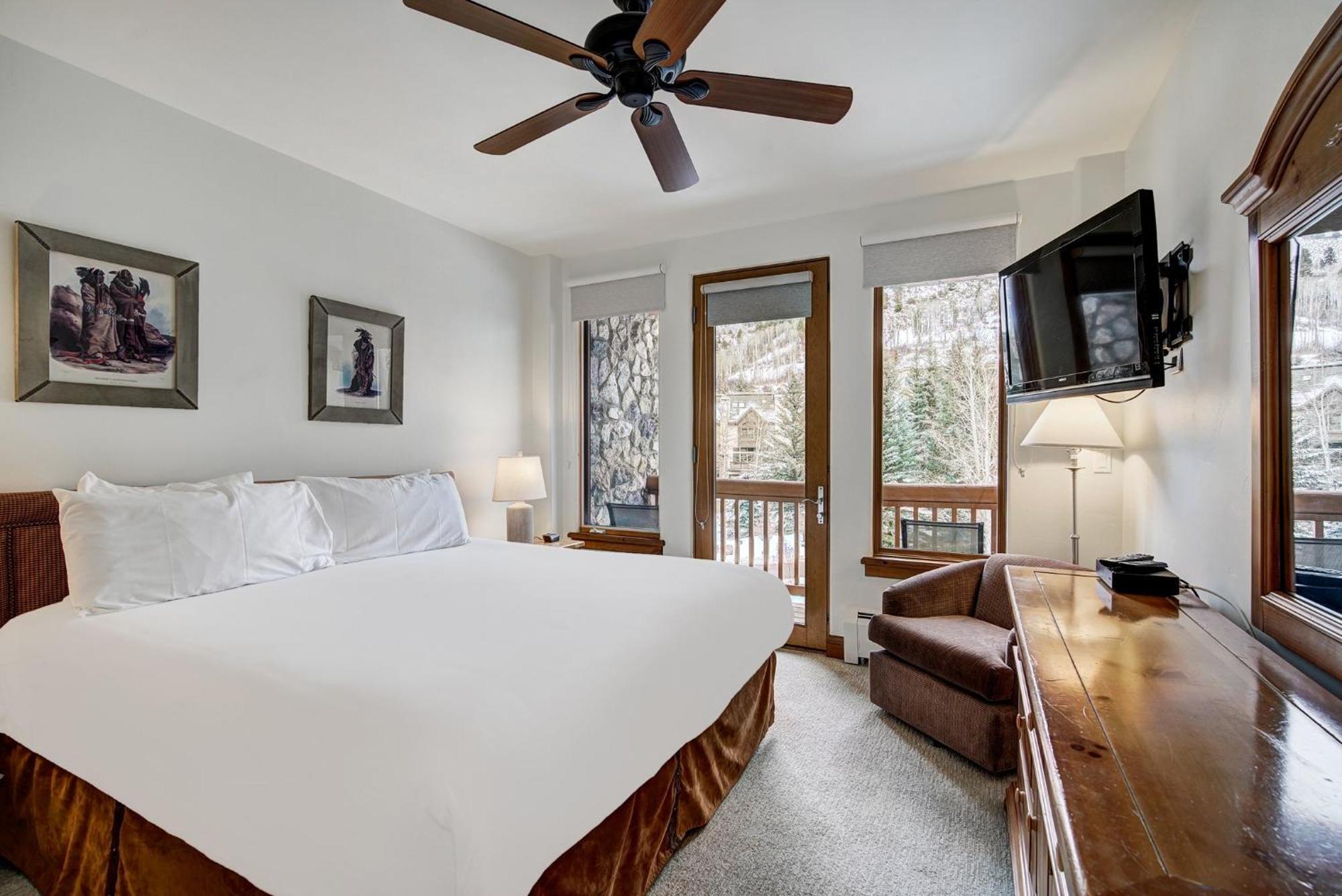 Elkhorn Lodge Ейвън Екстериор снимка