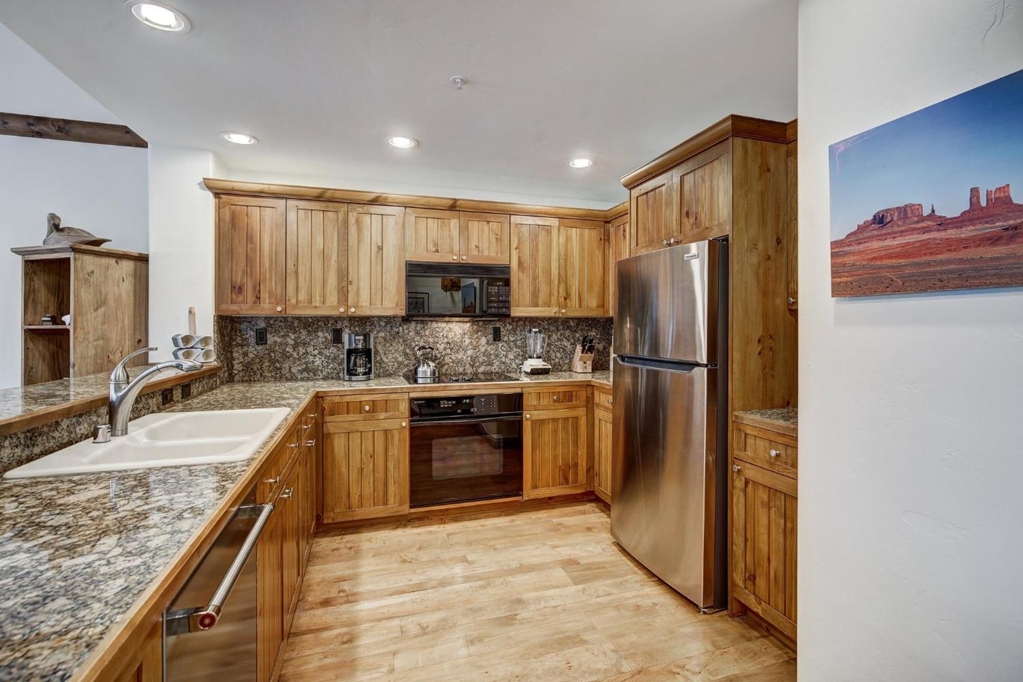 Elkhorn Lodge Ейвън Екстериор снимка
