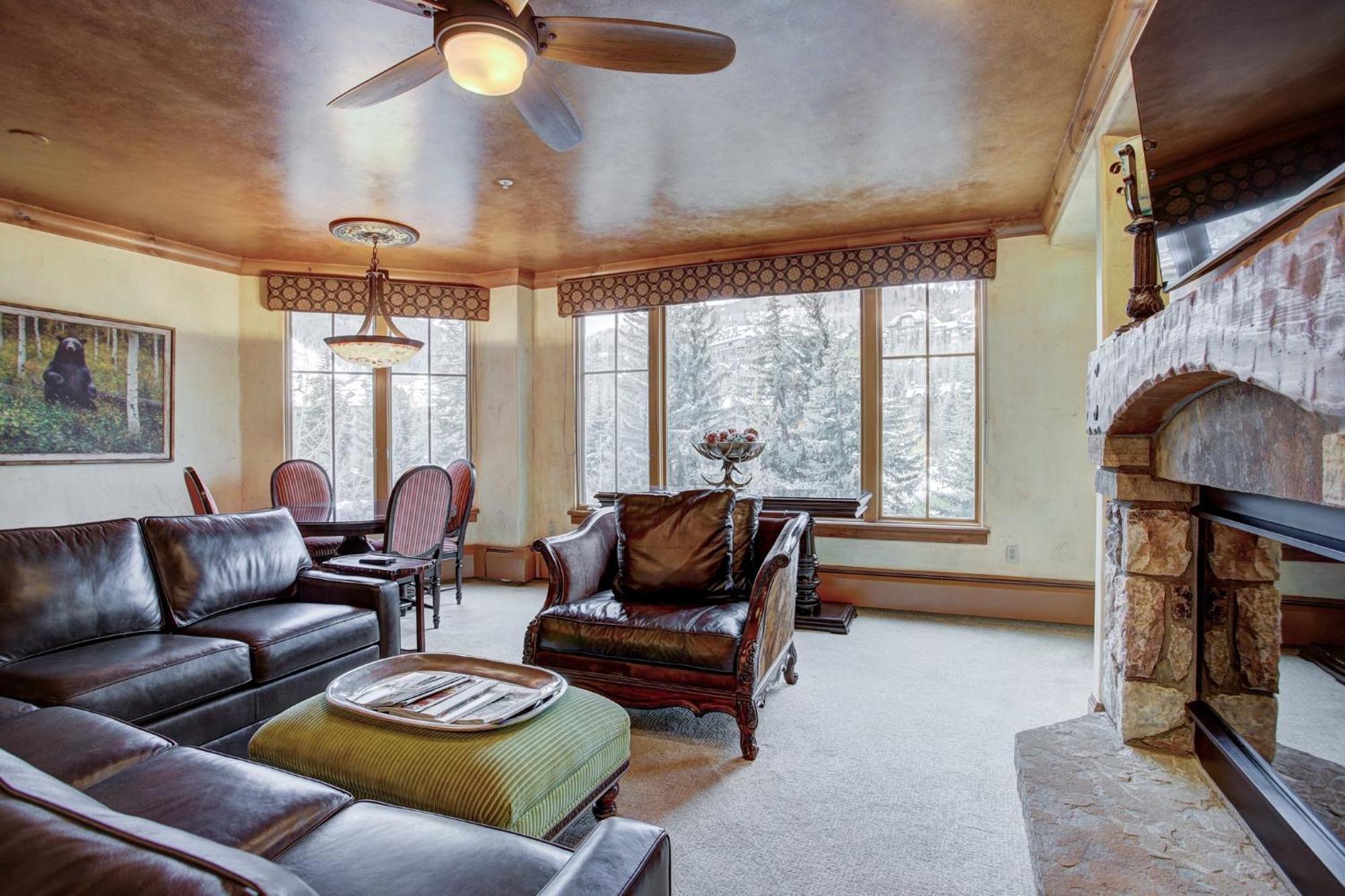 Elkhorn Lodge Ейвън Екстериор снимка